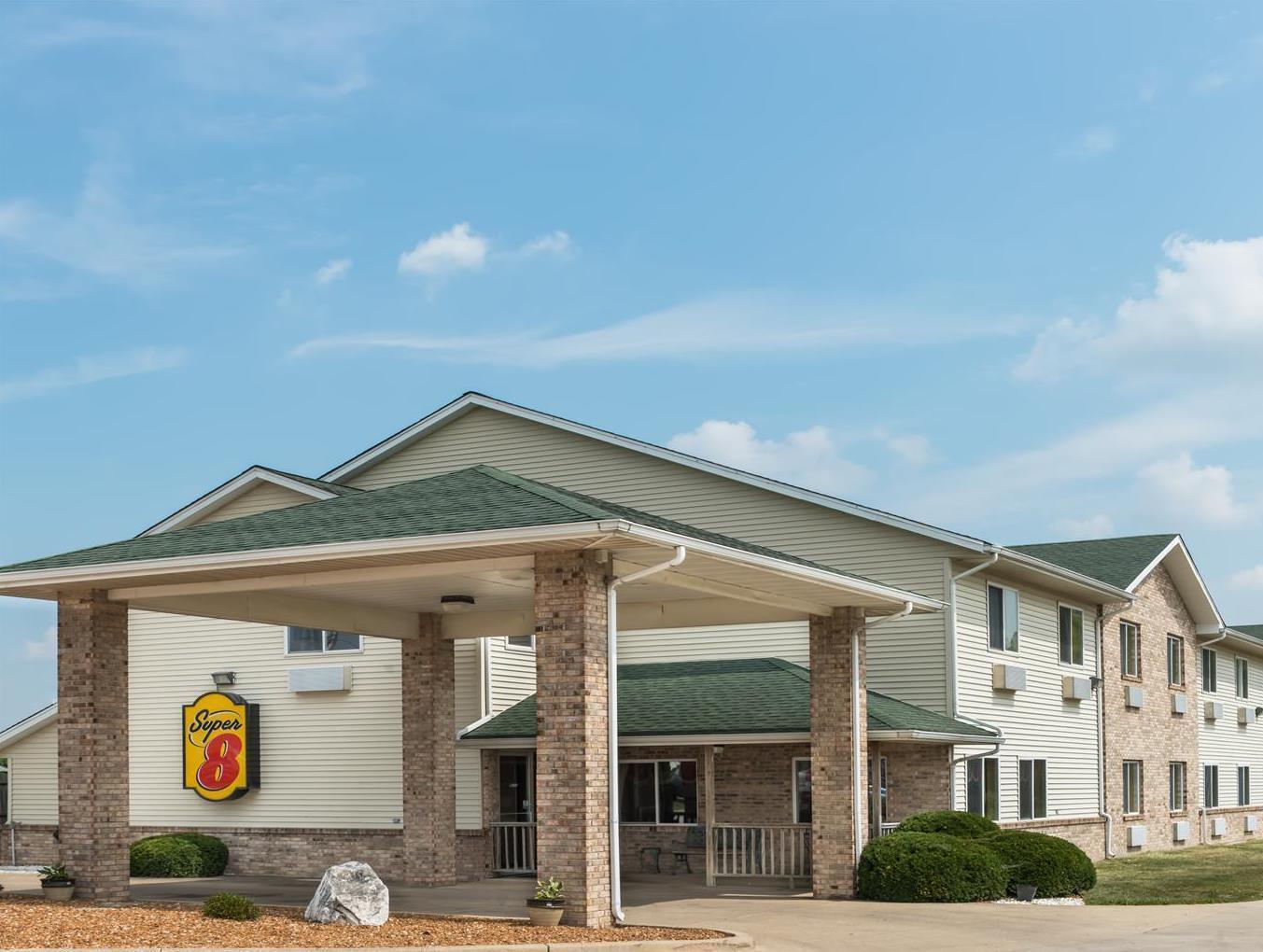 Super 8 By Wyndham Greenville Exterior foto
