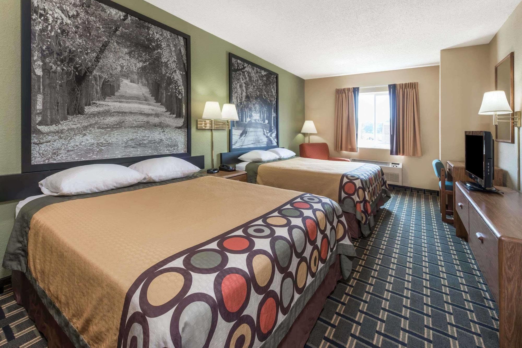 Super 8 By Wyndham Greenville Exterior foto
